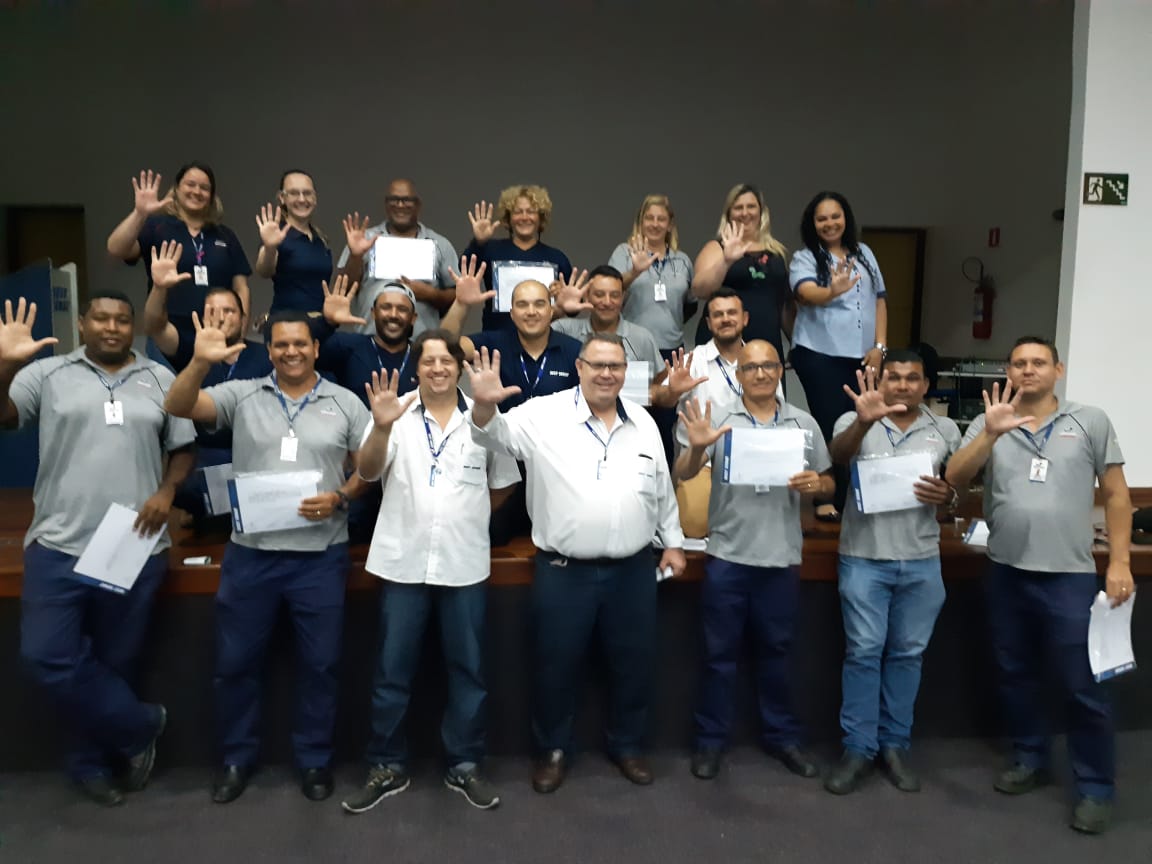 Formatura da 1Âº Turma de FormaÃ§Ã£o da Escola de Motoristas, em parceria com o SEST SENAT.